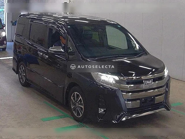 Toyota Noah 2021, auction grade 4.5