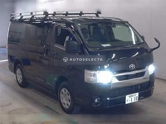 Toyota Hiace Van 2024, auction grade 3.5