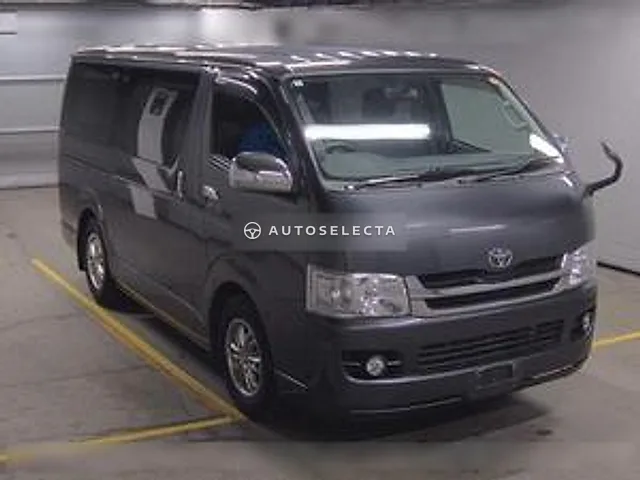 Toyota Hiace Van 2010, auction grade 3.5