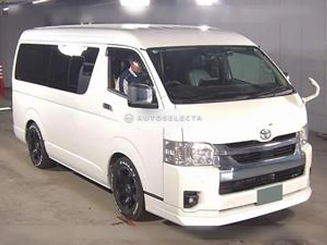 Toyota Hiace Wagon 2023, auction grade 3.5