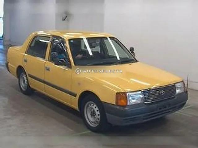 Toyota Comfort 2015, auction grade 3.5