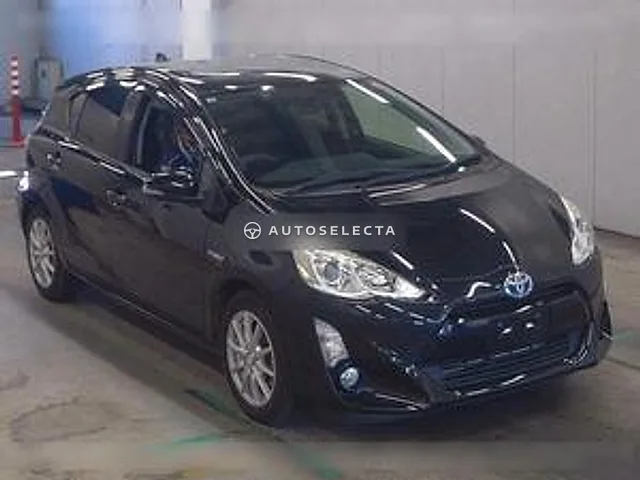 Toyota Aqua 2015, auction grade 4.5