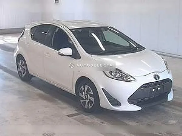Toyota Aqua 2017, auction grade 4.5