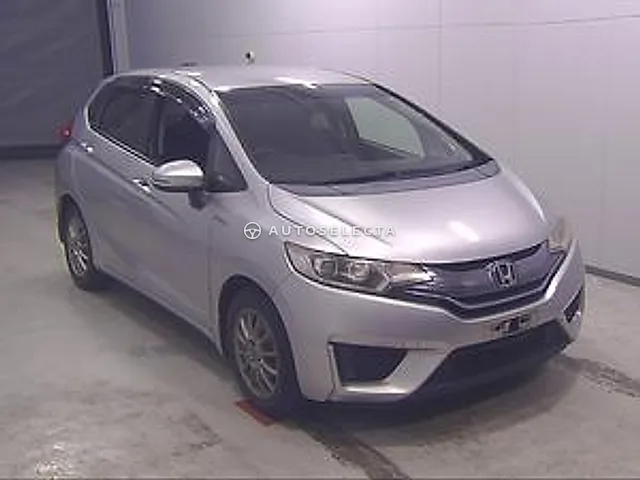 Honda Fit 2013, auction grade 3