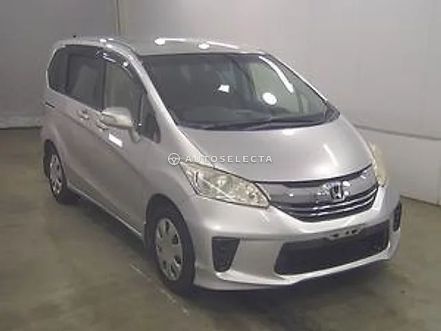 Honda Freed 2015, auction grade 3.5
