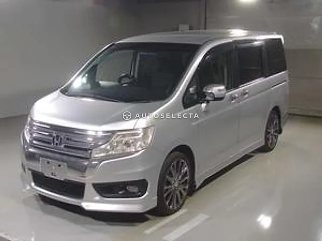 Honda Stepwgn Spada 2015, auction grade 4