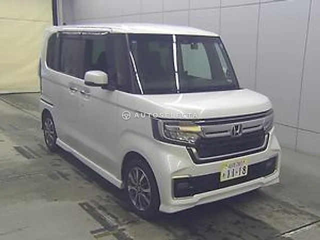 Honda N-BOX 2024, auction grade 4.5