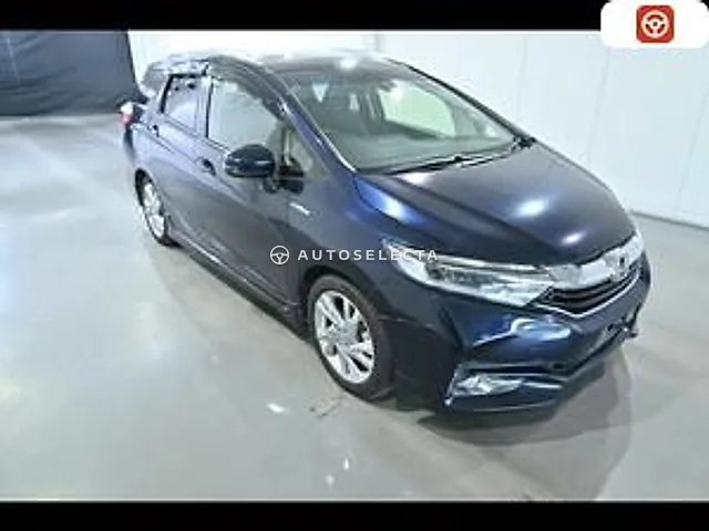 Honda Shuttle 2015, auction grade R