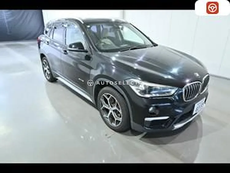 BMW X1 2016, photo 1 of 11