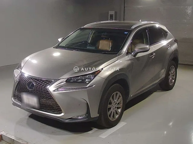 Lexus NX 2015, auction grade 3.5