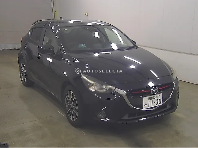 Mazda Demio 2016, auction grade 3