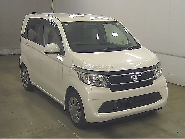 Honda N-WGN 2015, auction grade 3.5