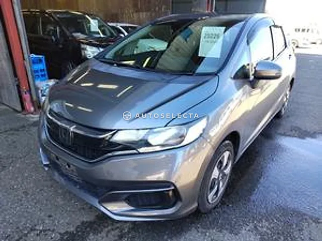 Honda Fit 2019, auction grade 4