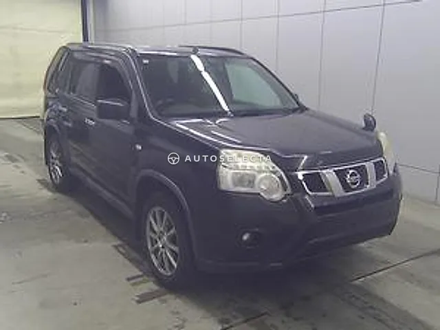 Nissan X-Trail 2012, auction grade 3