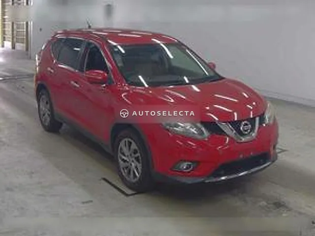 Nissan X-Trail 2016, auction grade 4