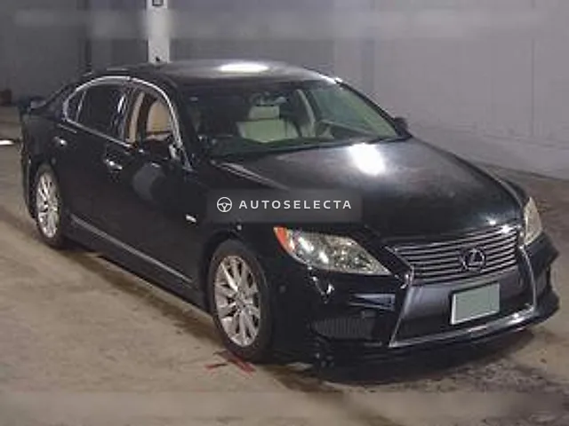 Lexus LS 2009, auction grade 3.5