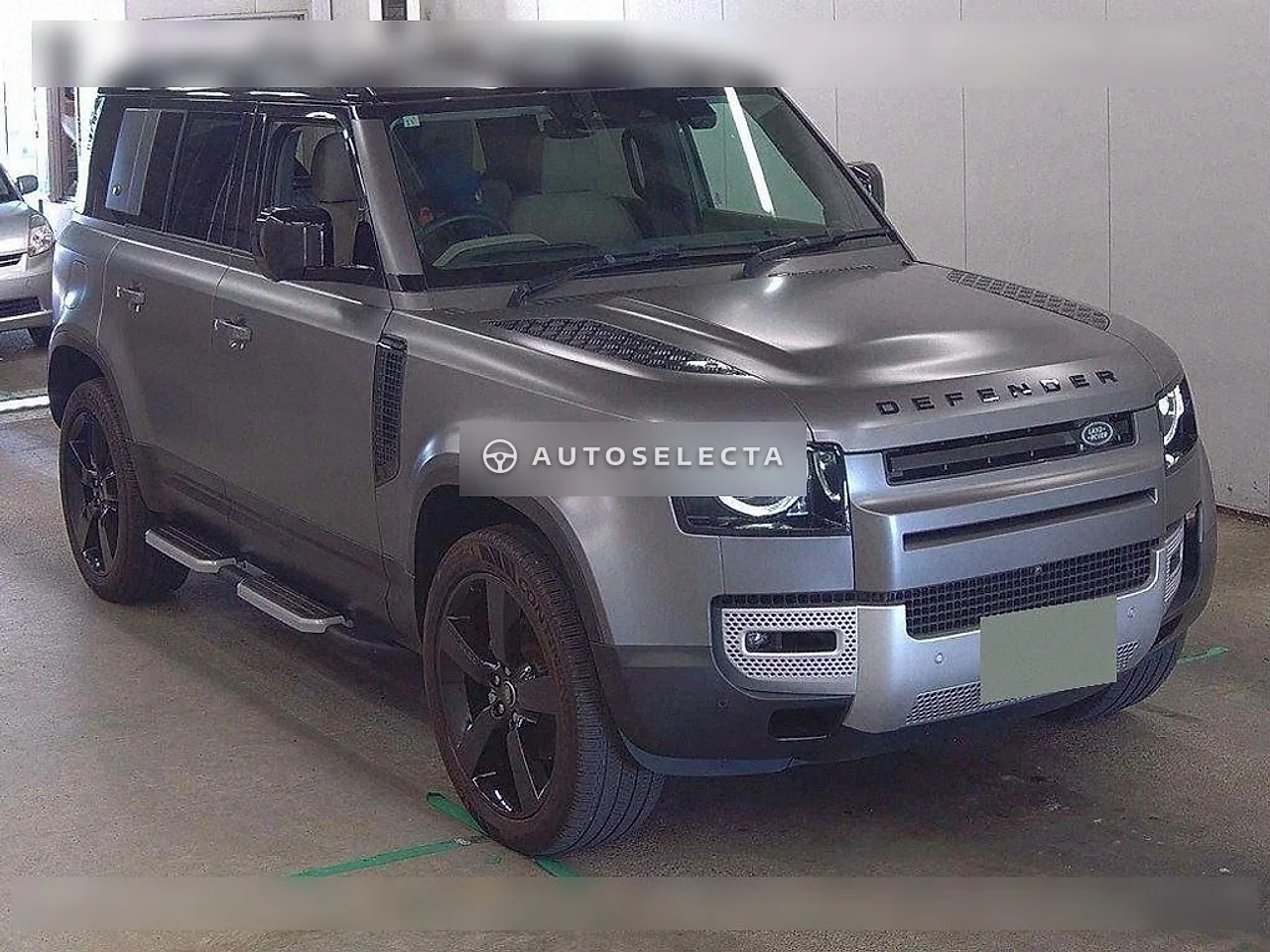 Land Rover Defender 2023, photo 1 of 6
