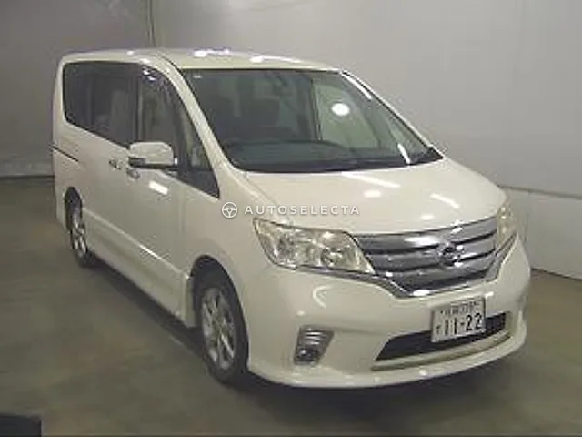 Nissan Serena 2012, auction grade 3