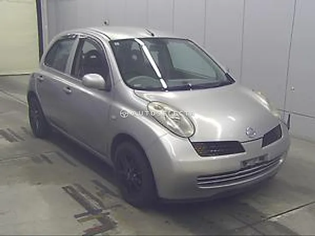 Nissan March 2004, auction grade R
