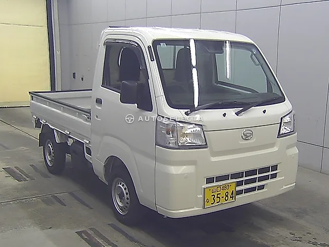 Daihatsu Hijet Truck 2024, auction grade 3.5