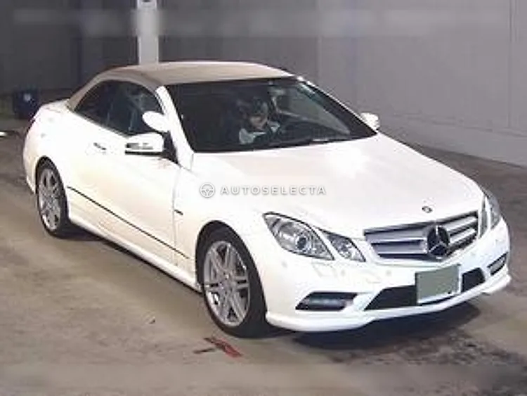 Mercedes-Benz E-Class 2012, photo 1 of 1