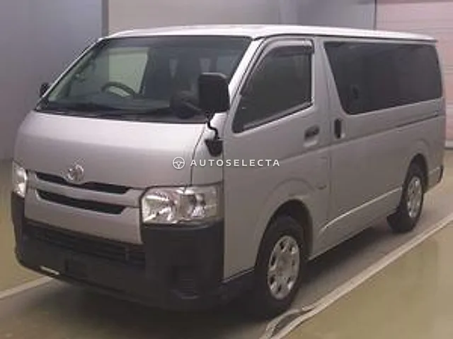 Toyota Hiace Van 2017, auction grade 2