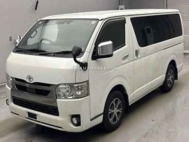 Toyota Hiace Van 2021, auction grade 3.5
