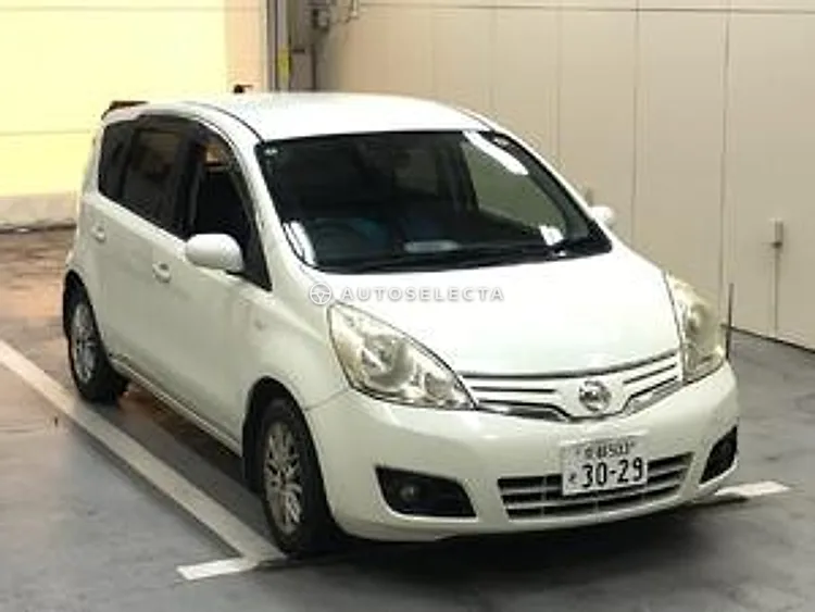 Nissan Note 2012, photo 1 of 1