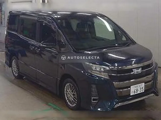 Toyota Noah 2018, auction grade R