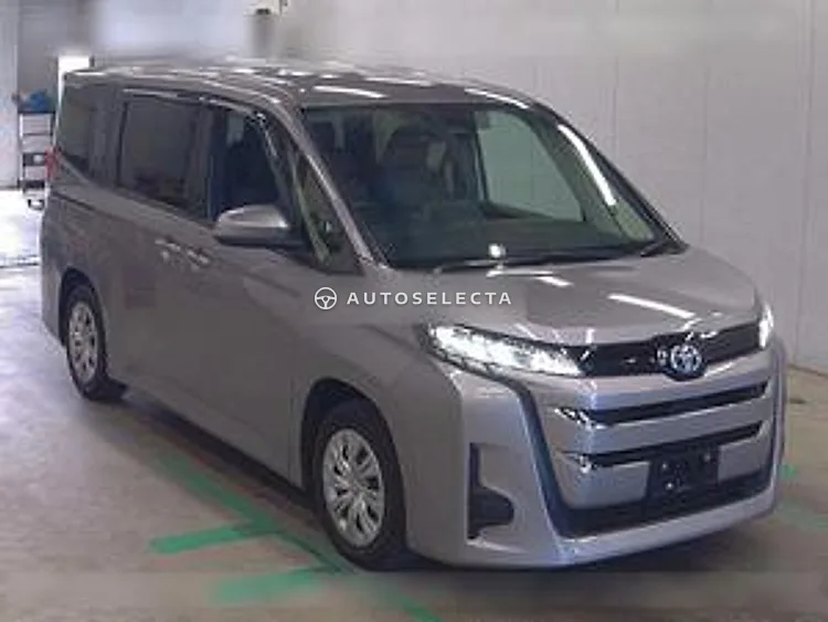 Toyota Noah 2023, photo 1 of 6