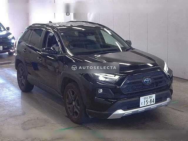 Toyota RAV4 2024, auction grade 3.5