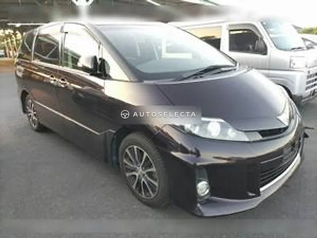 Toyota Estima 2015