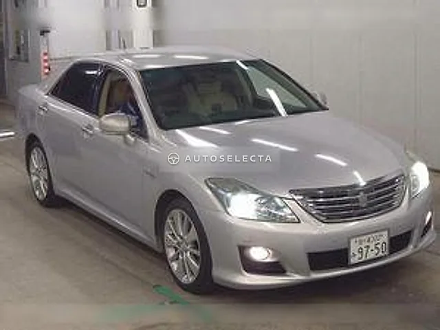 Toyota Crown Hybrid 2009, auction grade R