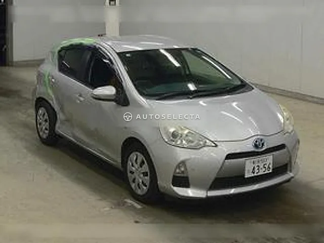 Toyota Aqua 2013