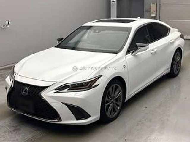Lexus ES 2019, auction grade 4