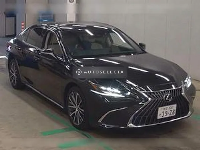 Lexus ES 2023, auction grade 4.5