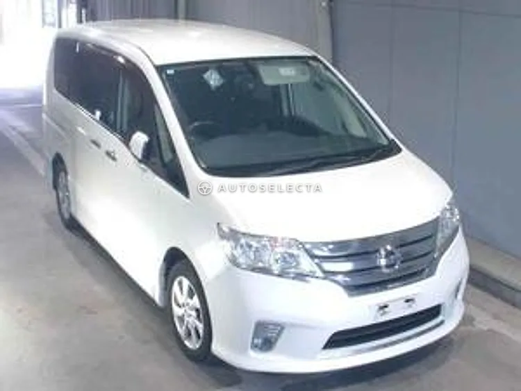 Nissan Serena 2011, photo 1 of 1
