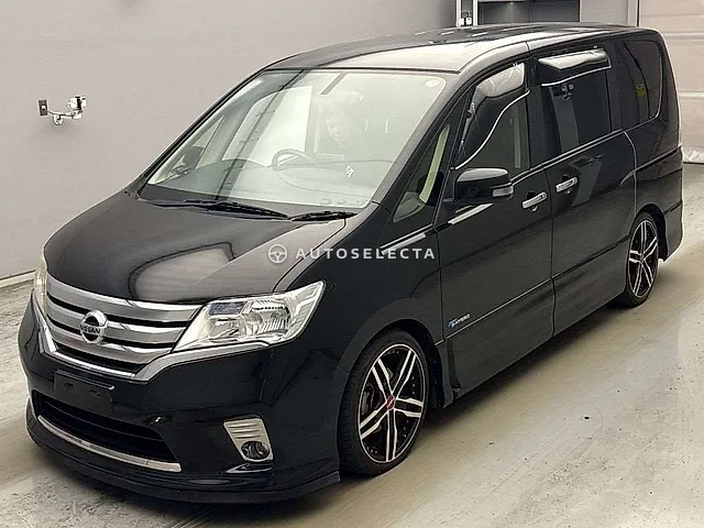 Nissan Serena 2013, auction grade 3.5