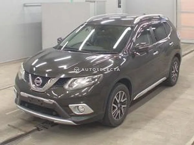 Nissan X-Trail 2015, auction grade 3.5