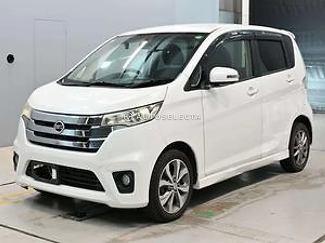 Nissan Dayz 2013, auction grade RA