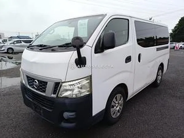 Nissan NV350 Caravan 2015, auction grade 3