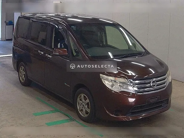 Nissan Serena 2015, auction grade 3.5