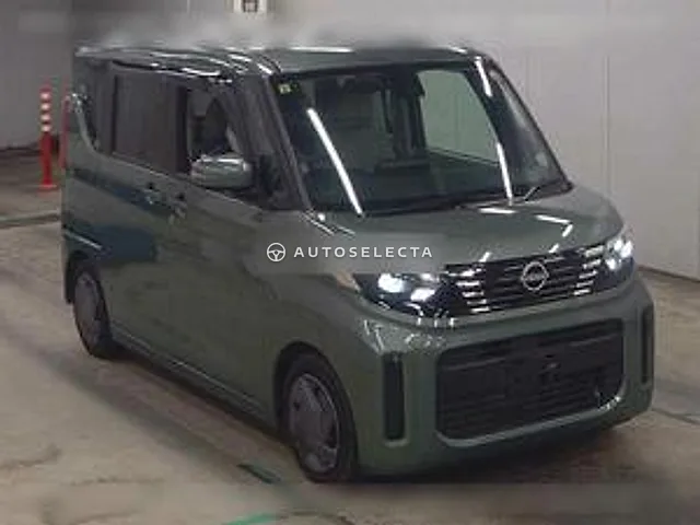Nissan Roox 2023, auction grade 5