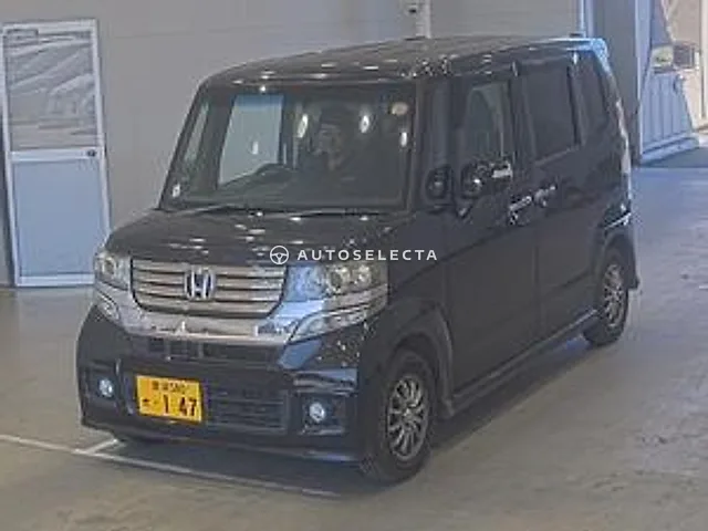 Honda N-BOX Custom 2012, auction grade 3.5