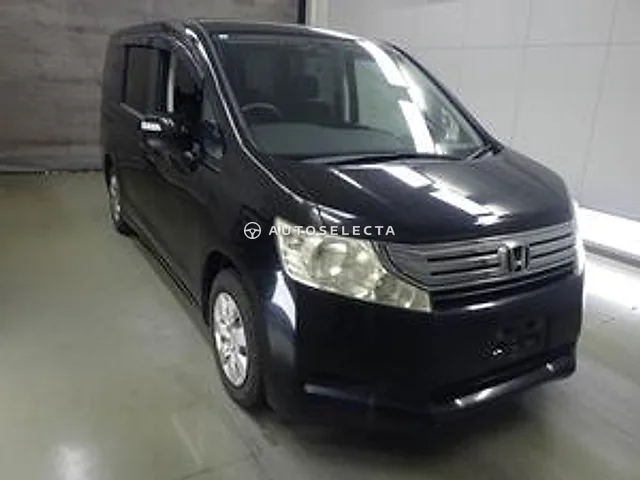 Honda Stepwgn 2011, auction grade 2