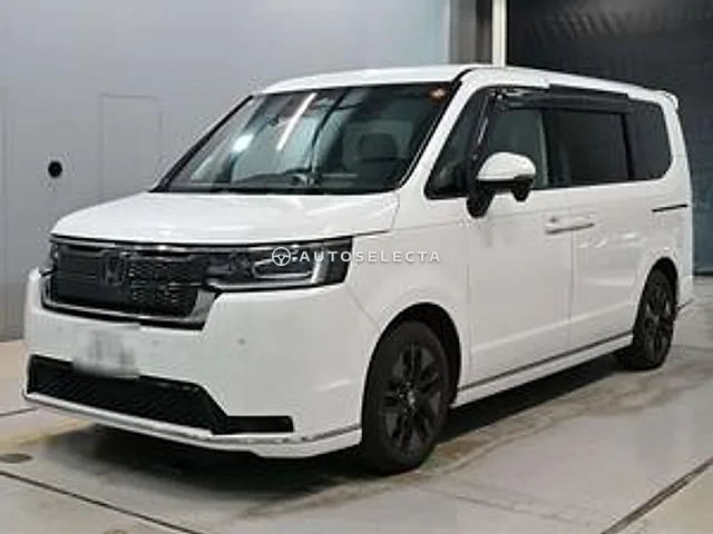 Honda Stepwgn 2023, auction grade 5