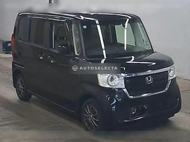 Honda N-BOX 2017, auction grade R