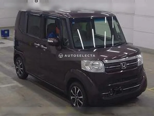 Honda N-BOX 2017, auction grade 4.5