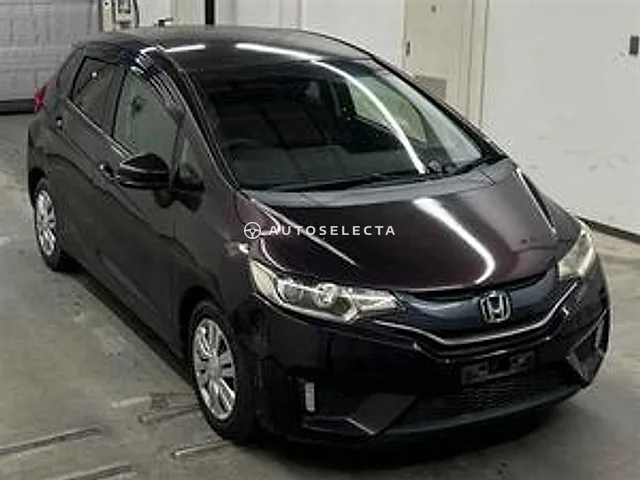 Honda Fit 2013, auction grade R