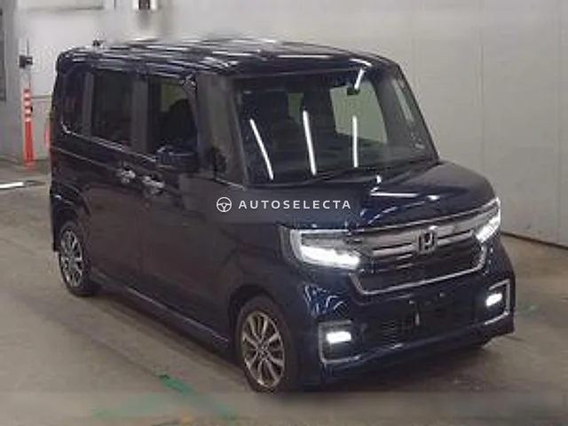 Honda N-BOX Custom 2023, auction grade 4.5